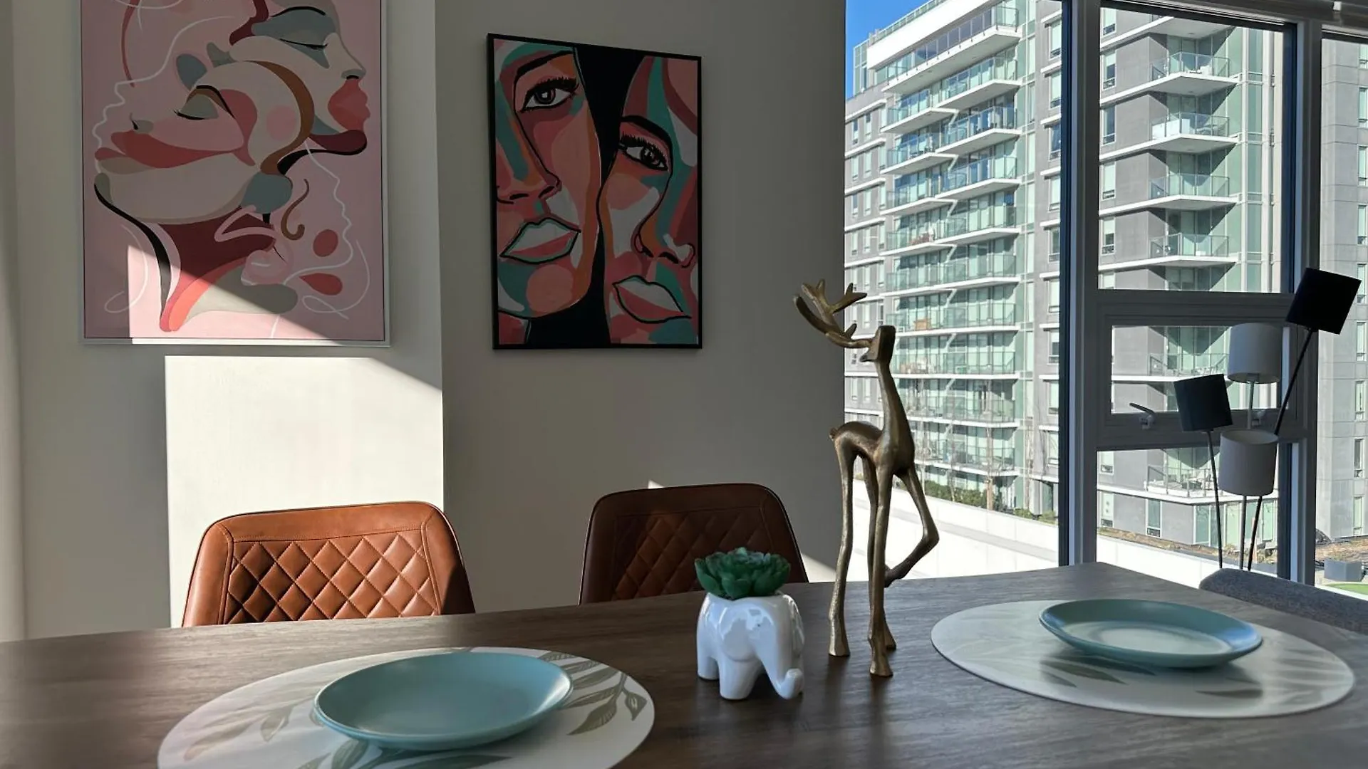 Apartment Gorgeous Place In Downtown Rmd Richmond Canada